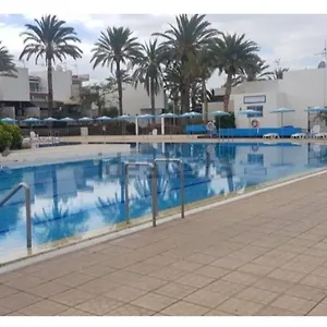 lovely-apartment-with-pool.tenerifehoteles.net/